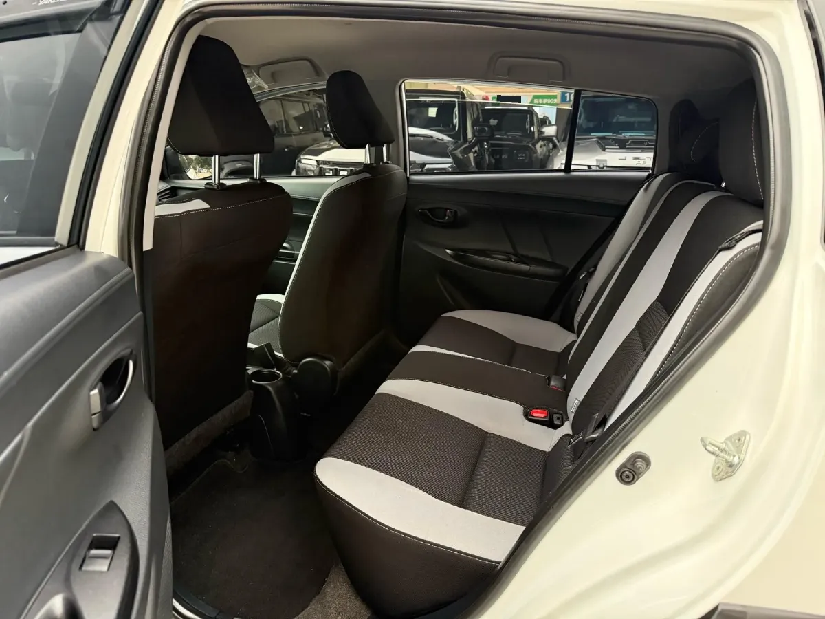 2022 Toyota Yaris L 1.5L 112HP L4 CVT,autocango,china used car exporter,china ev exporter,chinese used car exporter,chinese used ev exporter