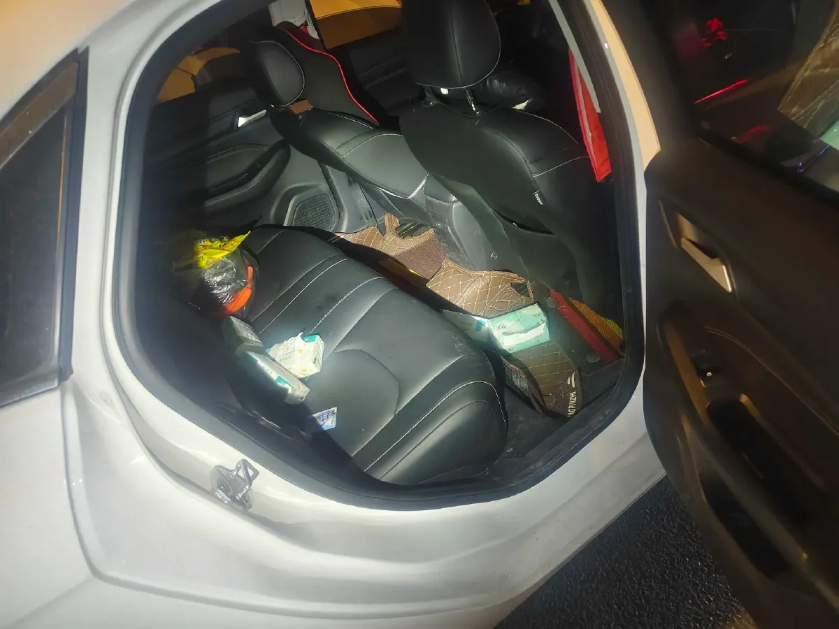 2021 Ford Escort 1.5L 122HP L3 6AT,autocango,china used car exporter,china ev exporter,chinese used car exporter,chinese used ev exporter