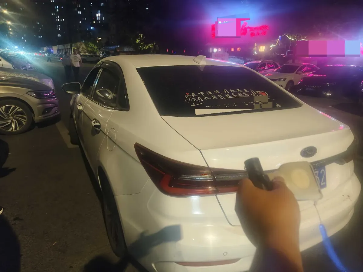 2021 Ford Escort 1.5L 122HP L3 6AT,autocango,china used car exporter,china ev exporter,chinese used car exporter,chinese used ev exporter