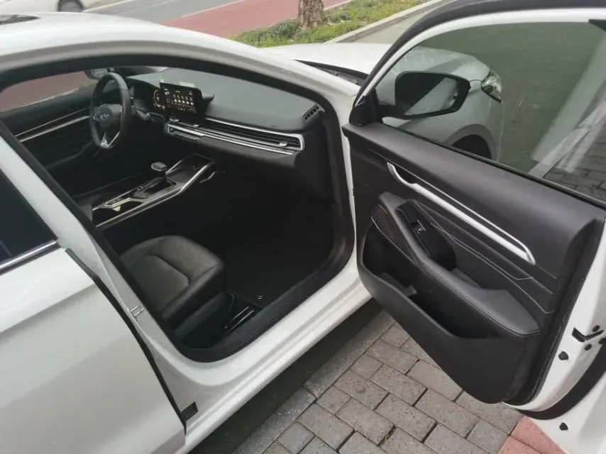 2022 Geely Emgrand 1.5L 114HP L4 CVT,autocango,china used car exporter,china ev exporter,chinese used car exporter,chinese used ev exporter