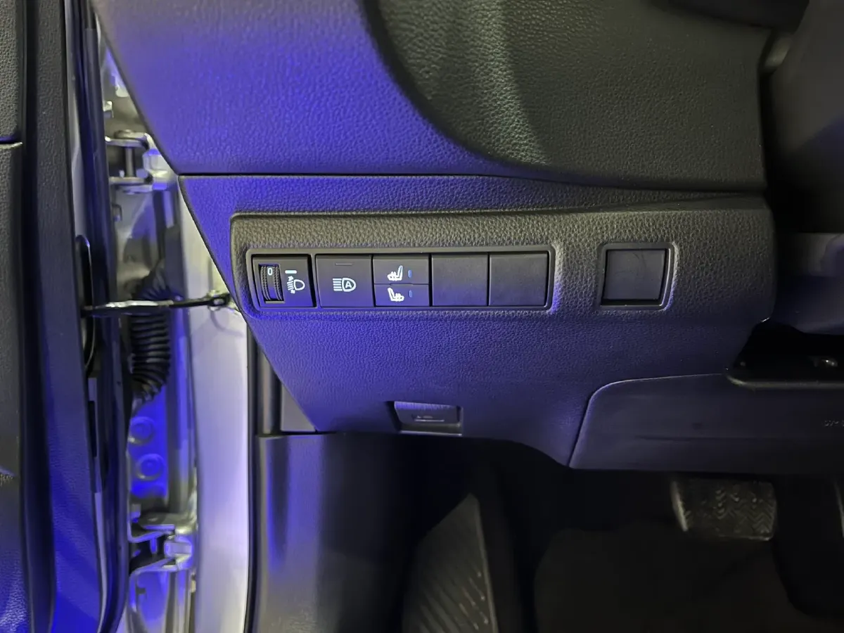 2022 Toyota Levin 1.5L 121HP L3 CVT,autocango,china used car exporter,china ev exporter,chinese used car exporter,chinese used ev exporter