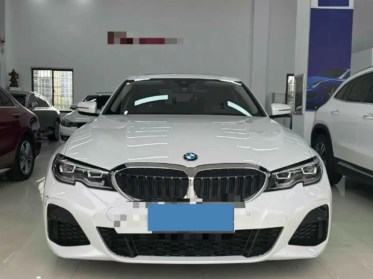 2022 BMW 3 Series 2.0T 184HP L4 8AT,autocango,china used car exporter,china ev exporter,chinese used car exporter,chinese used ev exporter