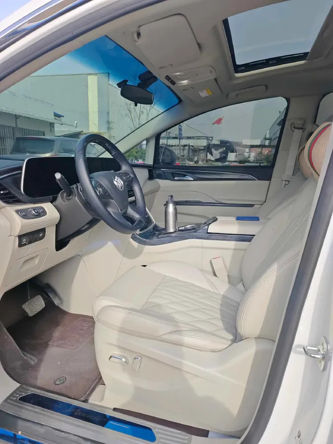 2023 Buick GL8 2.0T 237HP L4 9AT,autocango,china used car exporter,china ev exporter,chinese used car exporter,chinese used ev exporter