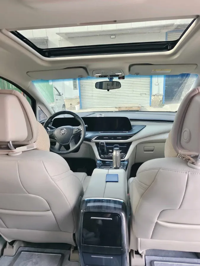 2023 Buick GL8 2.0T 237HP L4 9AT,autocango,china used car exporter,china ev exporter,chinese used car exporter,chinese used ev exporter