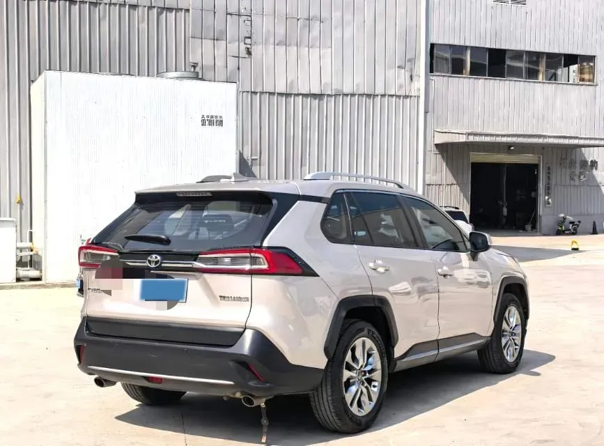 2023 Toyota Wildlander 2.0L 171HP L4 CVT,autocango,china used car exporter,china ev exporter,chinese used car exporter,chinese used ev exporter