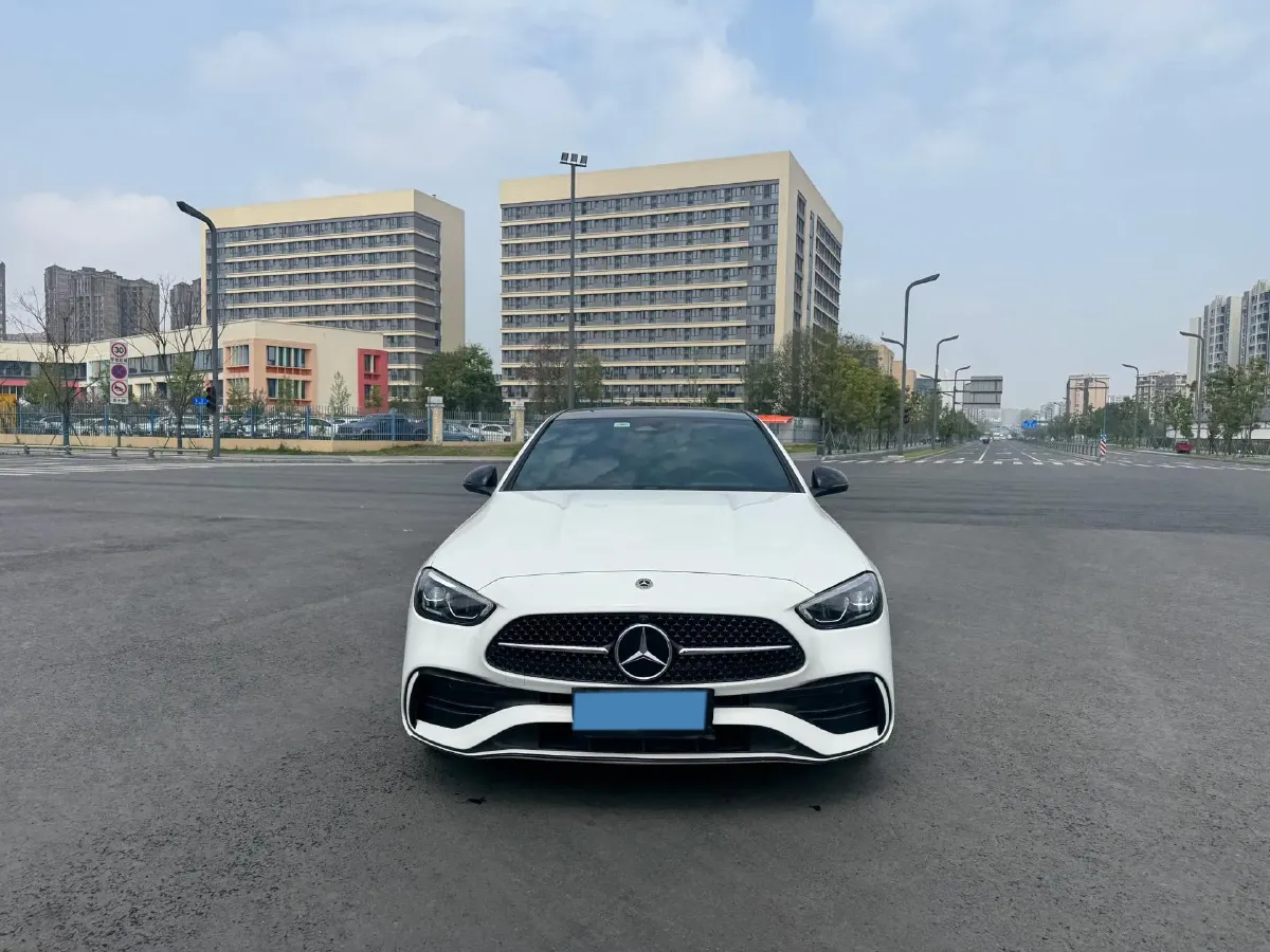 2025 Mercedes-Benz C Class 1.5T 204HP L4 9AT,autocango,china used car exporter,china ev exporter,chinese used car exporter,chinese used ev exporter