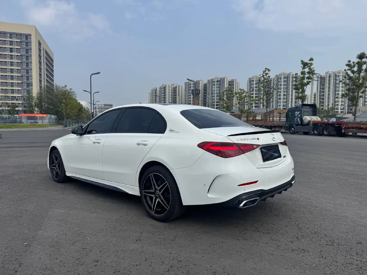 2025 Mercedes-Benz C Class 1.5T 204HP L4 9AT,autocango,china used car exporter,china ev exporter,chinese used car exporter,chinese used ev exporter