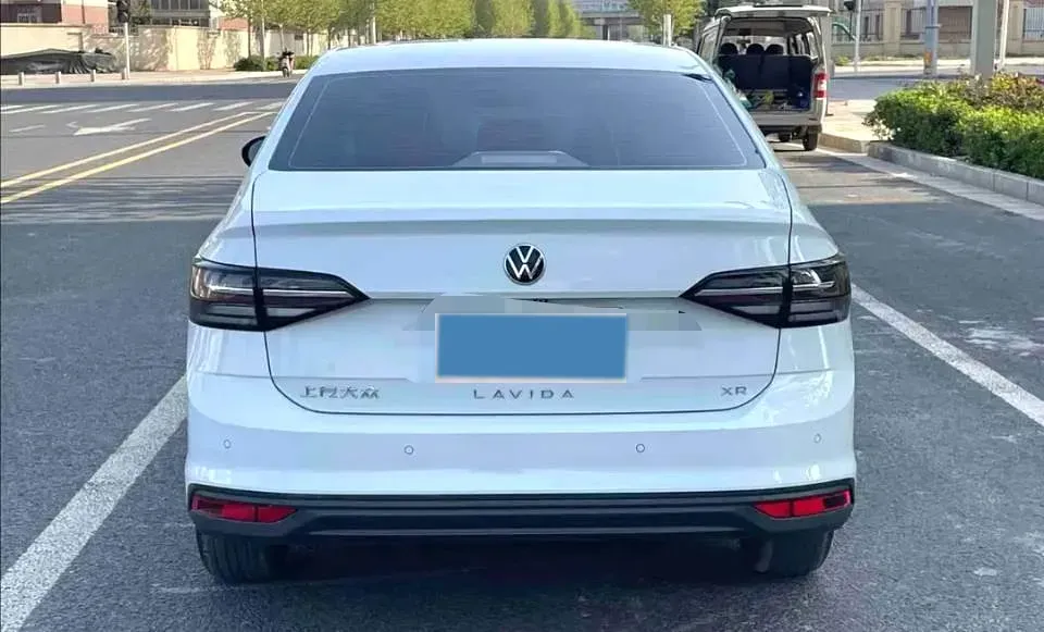 2025 Volkswagen Lavida 1.5L 110HP L4 6AT,autocango,china used car exporter,china ev exporter,chinese used car exporter,chinese used ev exporter