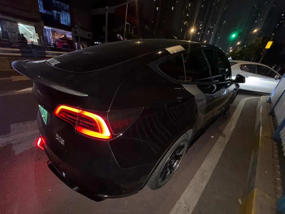 2022 Tesla Model Y BEV 60KWH,autocango,china used car exporter,china ev exporter,chinese used car exporter,chinese used ev exporter