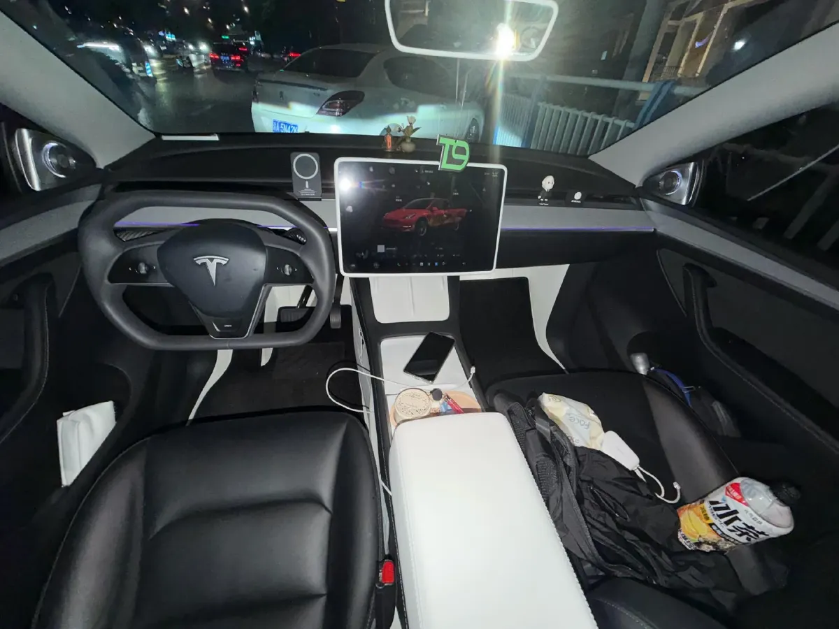 2022 Tesla Model Y BEV 60KWH,autocango,china used car exporter,china ev exporter,chinese used car exporter,chinese used ev exporter