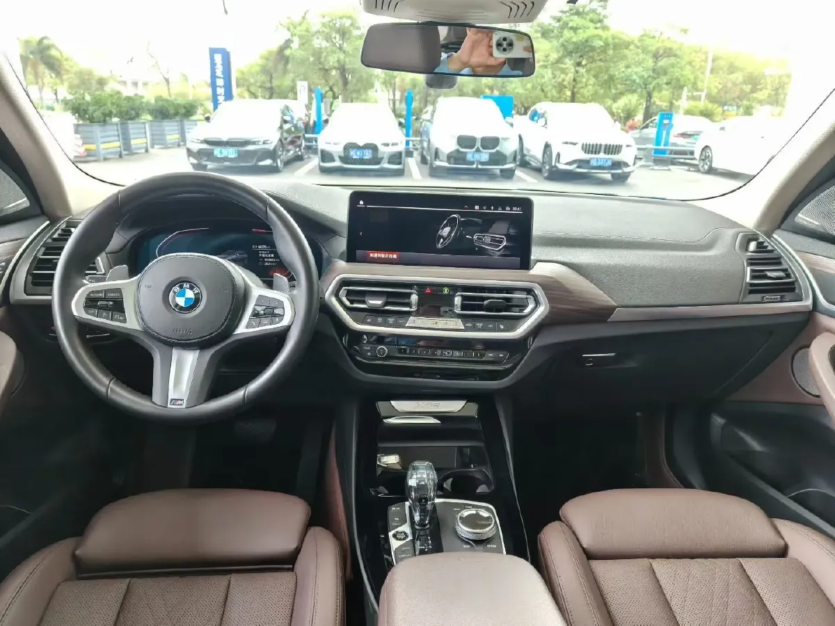 2022 BMW X3 2.0T 252HP L4 8AT,autocango,china used car exporter,china ev exporter,chinese used car exporter,chinese used ev exporter