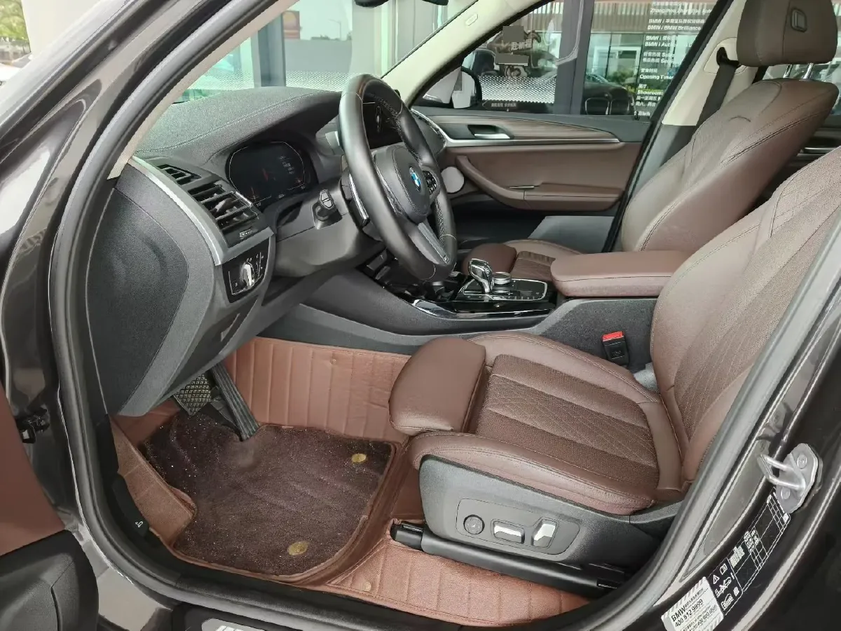 2022 BMW X3 2.0T 252HP L4 8AT,autocango,china used car exporter,china ev exporter,chinese used car exporter,chinese used ev exporter