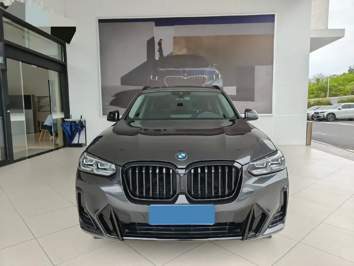 2022 BMW X3 2.0T 252HP L4 8AT,autocango,china used car exporter,china ev exporter,chinese used car exporter,chinese used ev exporter