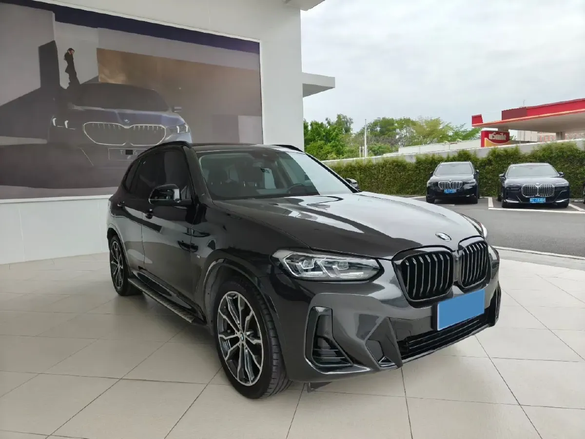2022 BMW X3 2.0T 252HP L4 8AT,autocango,china used car exporter,china ev exporter,chinese used car exporter,chinese used ev exporter
