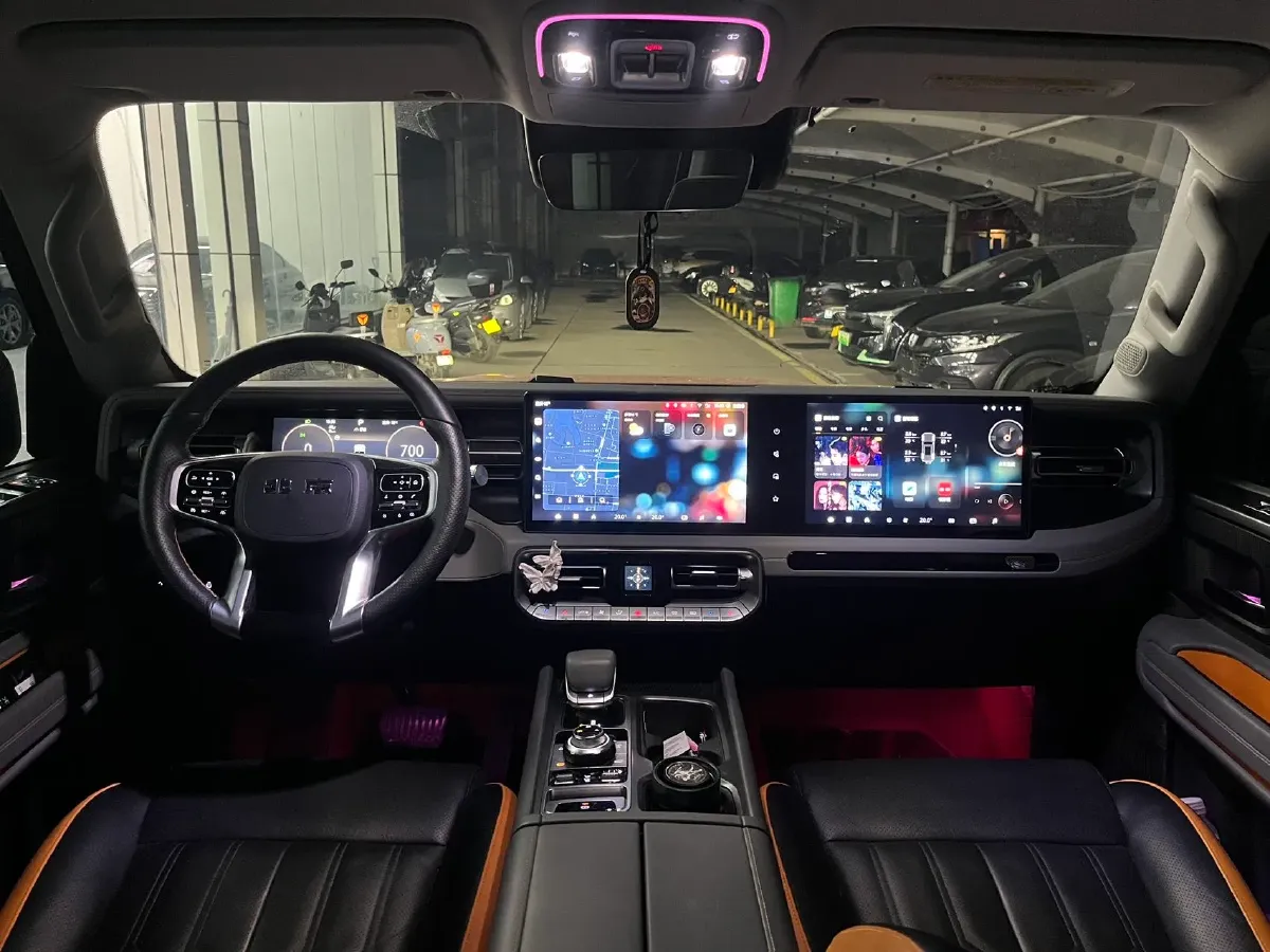 2024 Beijing BJ40 2.0T 245HP L4 8AT,autocango,china used car exporter,china ev exporter,chinese used car exporter,chinese used ev exporter