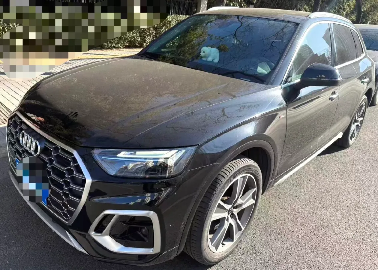 2021 Audi Q5L 2.0T 252HP L4 7DCT,autocango,china used car exporter,china ev exporter,chinese used car exporter,chinese used ev exporter