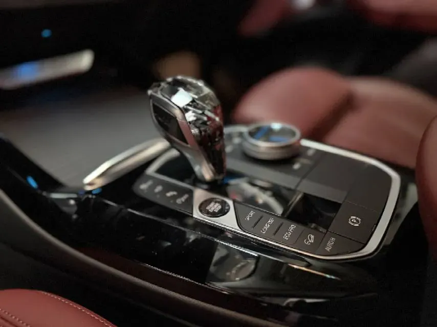 2023 BMW X3 2.0T 245HP L4 8AT,autocango,china used car exporter,china ev exporter,chinese used car exporter,chinese used ev exporter