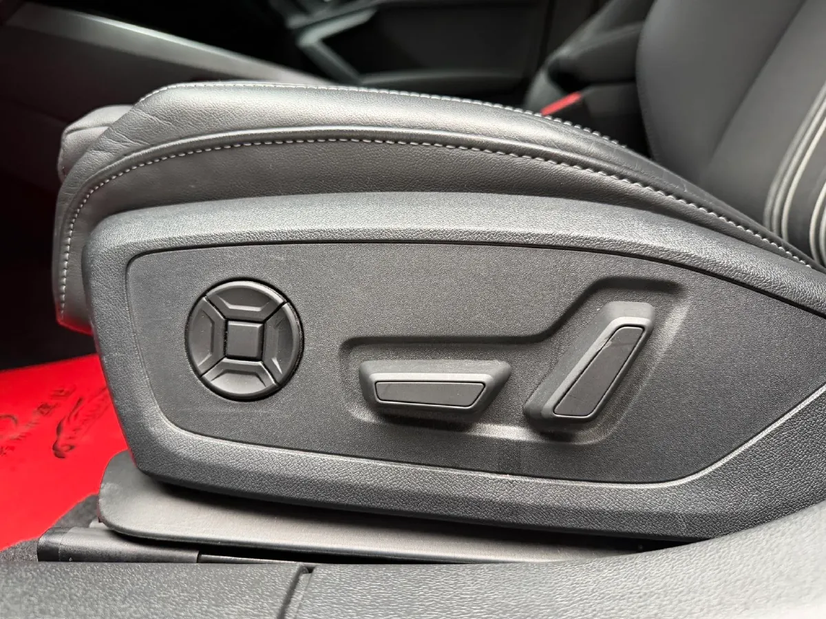 2022 Audi A3 1.4T 150HP L4 7DCT,autocango,china used car exporter,china ev exporter,chinese used car exporter,chinese used ev exporter