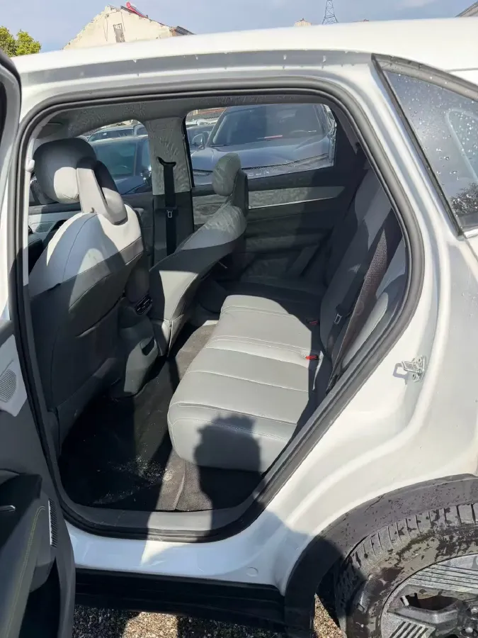 2025 Bestune YueYi 03 BEV 61.47KWH,autocango,china used car exporter,china ev exporter,chinese used car exporter,chinese used ev exporter