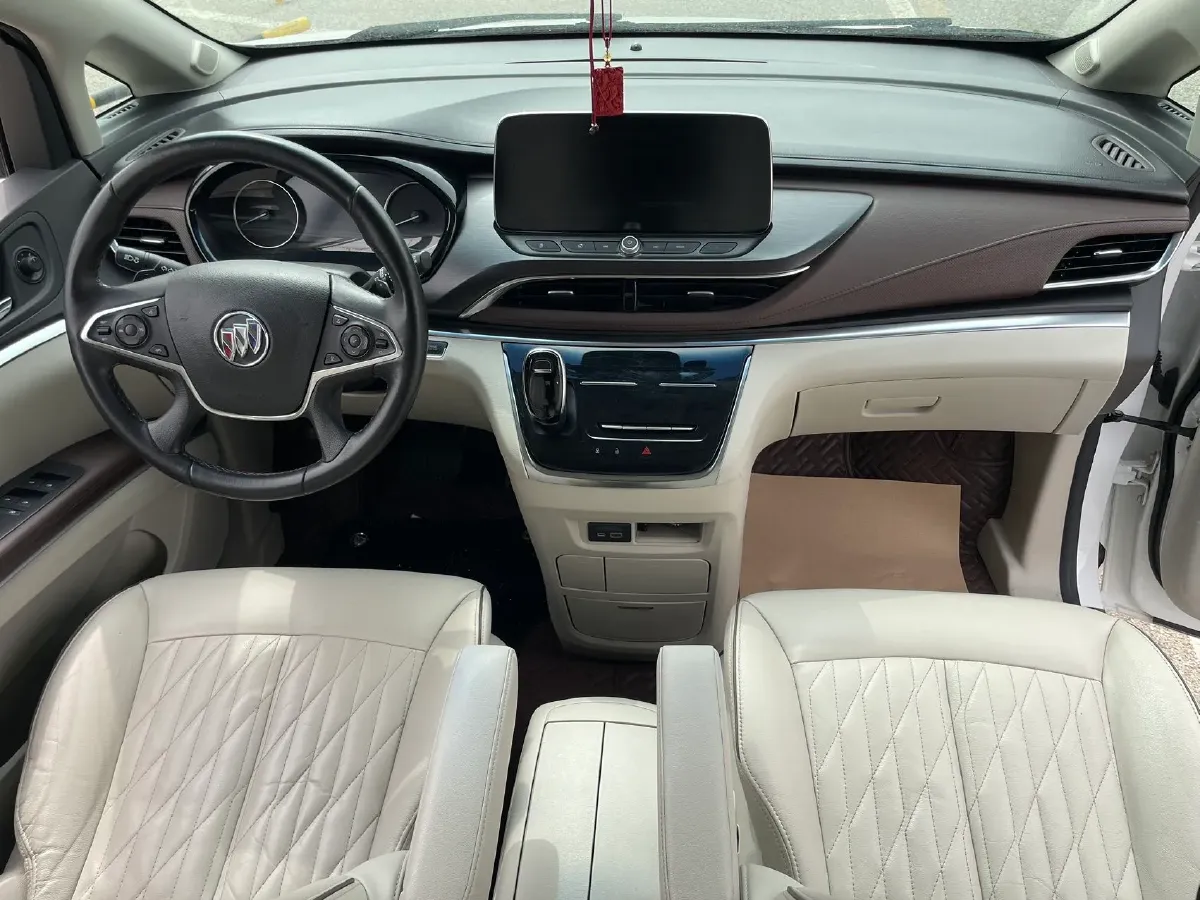 2021 Buick GL8 2.0T 237HP L4 9AT,autocango,china used car exporter,china ev exporter,chinese used car exporter,chinese used ev exporter