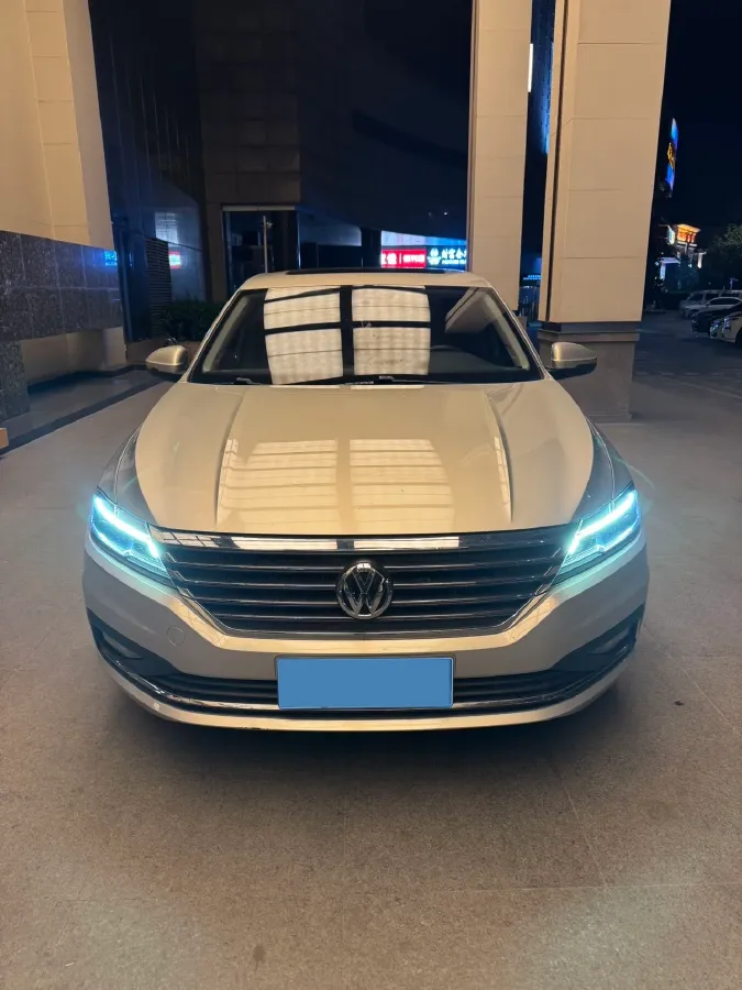 2018 Skoda Karoq 1.4T 150HP L4 7DCT,autocango,china used car exporter,china ev exporter,chinese used car exporter,chinese used ev exporter