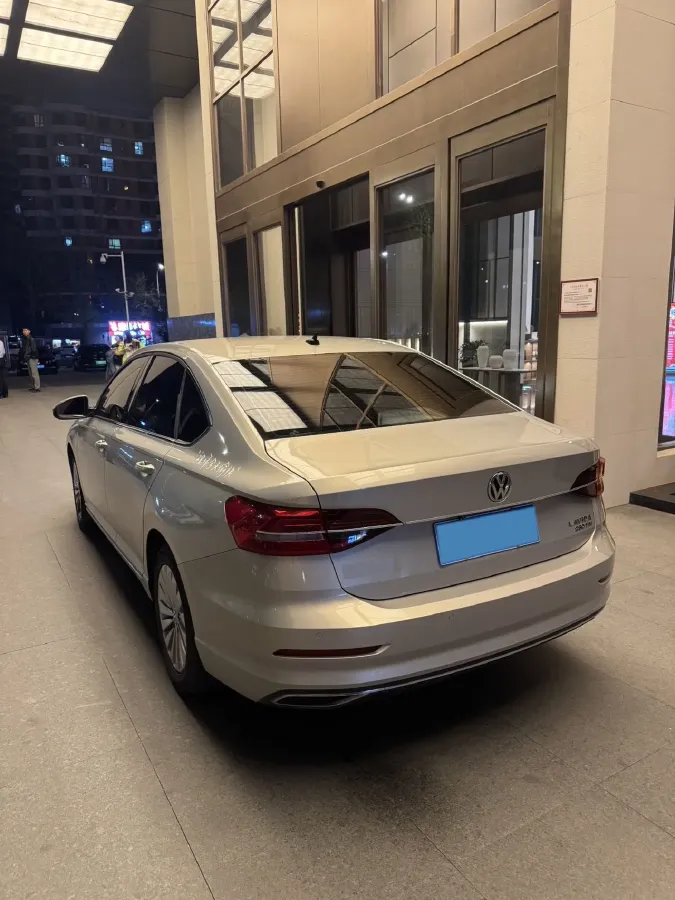 2018 Skoda Karoq 1.4T 150HP L4 7DCT,autocango,china used car exporter,china ev exporter,chinese used car exporter,chinese used ev exporter