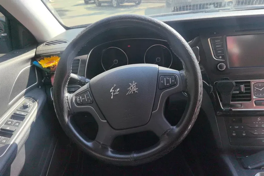 2017 HongQi H7 1.8T 188HP L4 6AT,autocango,china used car exporter,china ev exporter,chinese used car exporter,chinese used ev exporter