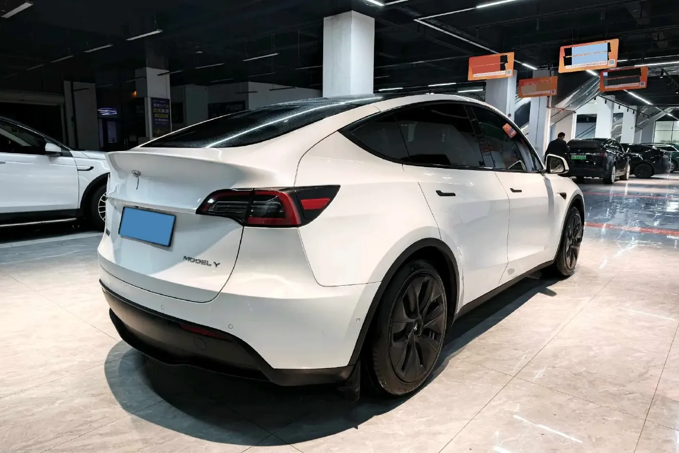 2022 Tesla Model Y BEV 60KWH,autocango,china used car exporter,china ev exporter,chinese used car exporter,chinese used ev exporter