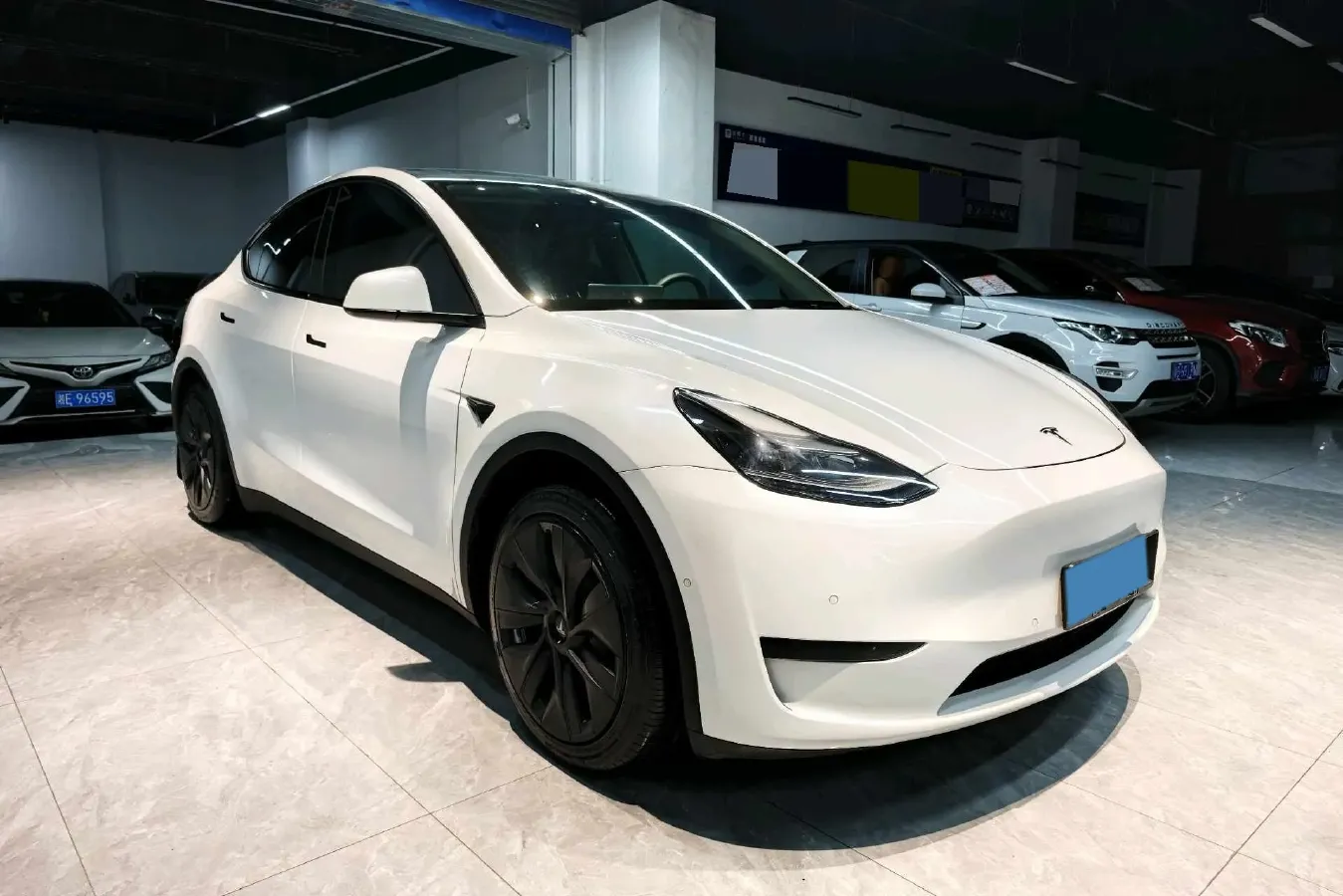 2022 Tesla Model Y BEV 60KWH,autocango,china used car exporter,china ev exporter,chinese used car exporter,chinese used ev exporter