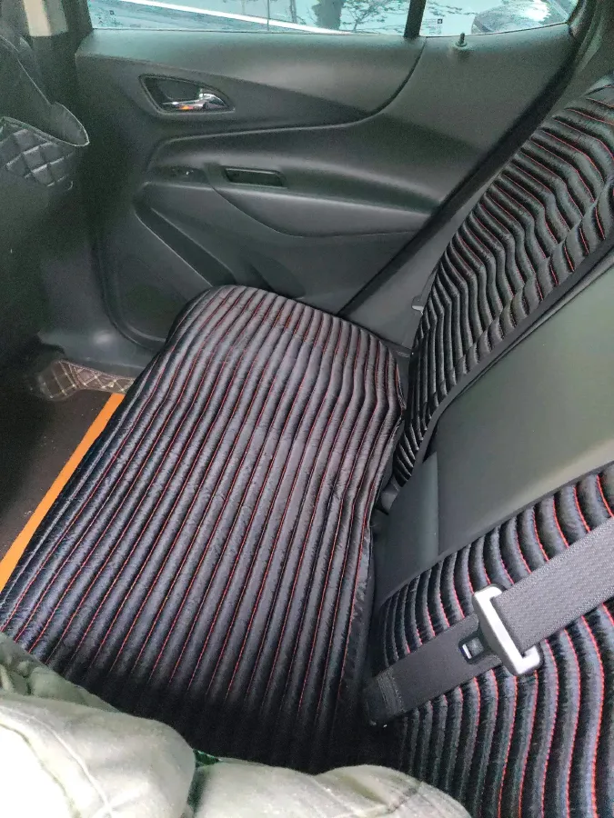 2021 Chevrolet Equinox 1.5T 169HP L4 6AT,autocango,china used car exporter,china ev exporter,chinese used car exporter,chinese used ev exporter