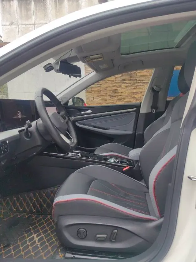 2022 Volkswagen Lavida 1.4T 150HP L4 7DCT,autocango,china used car exporter,china ev exporter,chinese used car exporter,chinese used ev exporter