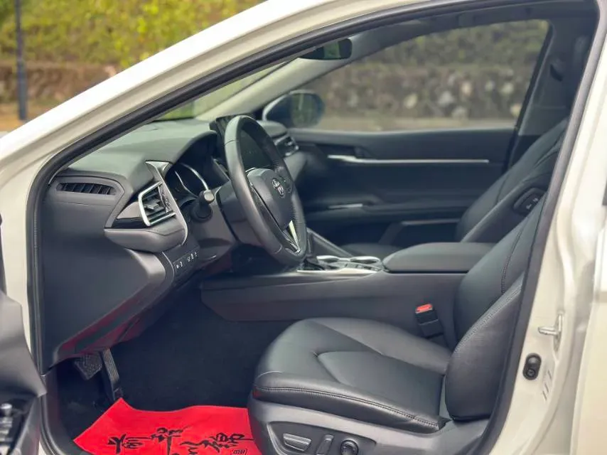 2021 Toyota Camry 2.0L 178HP L4 CVT,autocango,china used car exporter,china ev exporter,chinese used car exporter,chinese used ev exporter