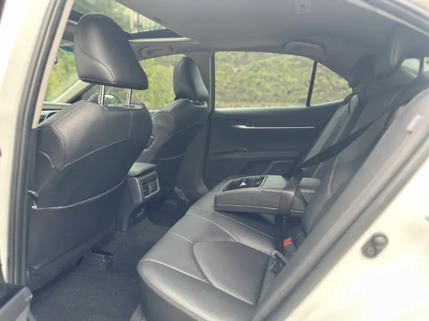 2021 Toyota Camry 2.0L 178HP L4 CVT,autocango,china used car exporter,china ev exporter,chinese used car exporter,chinese used ev exporter