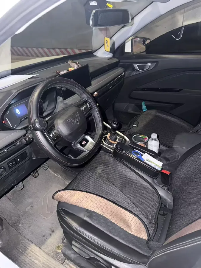 2022 WuLing XingChi 1.5L 99HP L4 6MT,autocango,china used car exporter,china ev exporter,chinese used car exporter,chinese used ev exporter