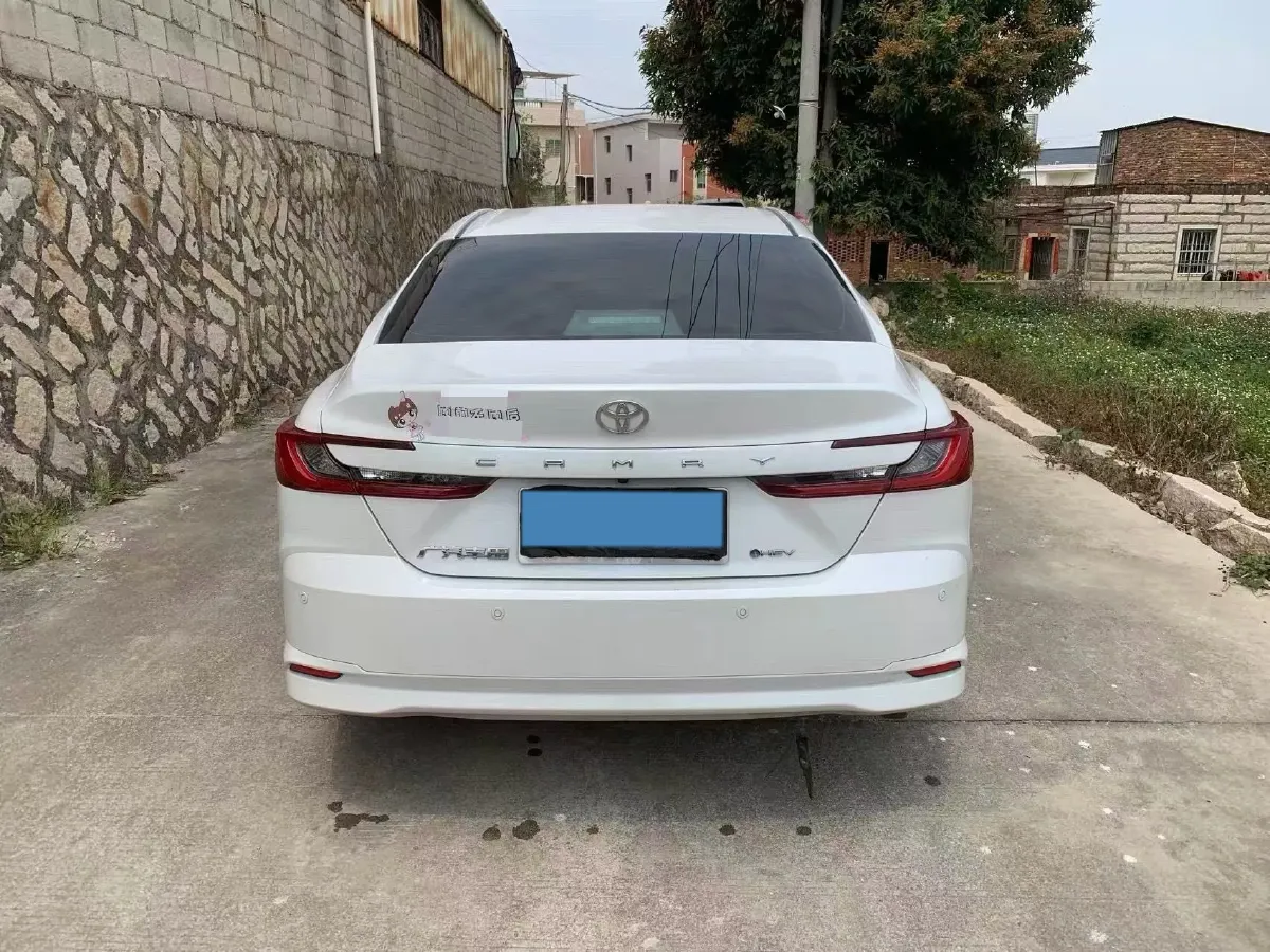 2024 Toyota Camry 2.0L 152HP L4 E-CVT Hybrid,autocango,china used car exporter,china ev exporter,chinese used car exporter,chinese used ev exporter