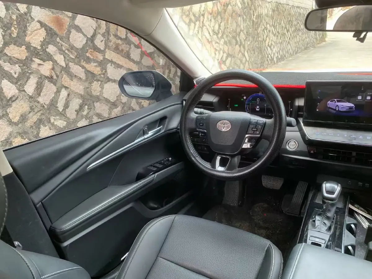2024 Toyota Camry 2.0L 152HP L4 E-CVT Hybrid,autocango,china used car exporter,china ev exporter,chinese used car exporter,chinese used ev exporter