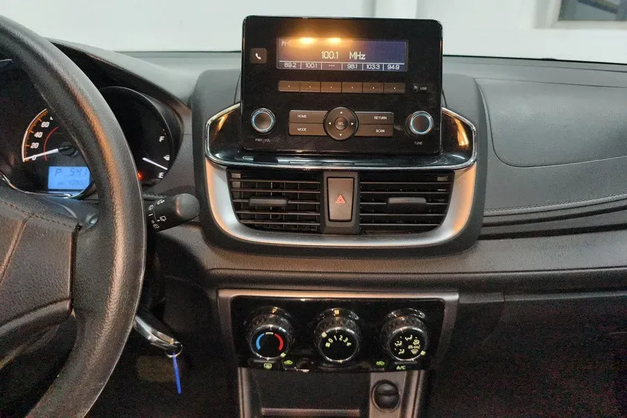 2021 Toyota Yaris L 1.5L 112HP L4 CVT,autocango,china used car exporter,china ev exporter,chinese used car exporter,chinese used ev exporter