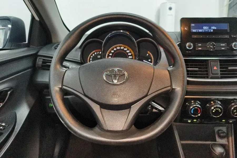 2021 Toyota Yaris L 1.5L 112HP L4 CVT,autocango,china used car exporter,china ev exporter,chinese used car exporter,chinese used ev exporter