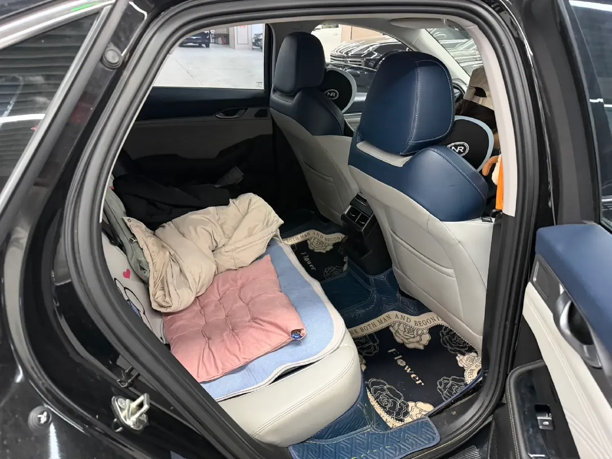 2021 Geely Preface 2.0T 190HP L4 7DCT,autocango,china used car exporter,china ev exporter,chinese used car exporter,chinese used ev exporter