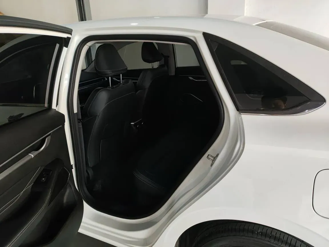 2022 Geely Emgrand 1.5L 114HP L4 CVT,autocango,china used car exporter,china ev exporter,chinese used car exporter,chinese used ev exporter