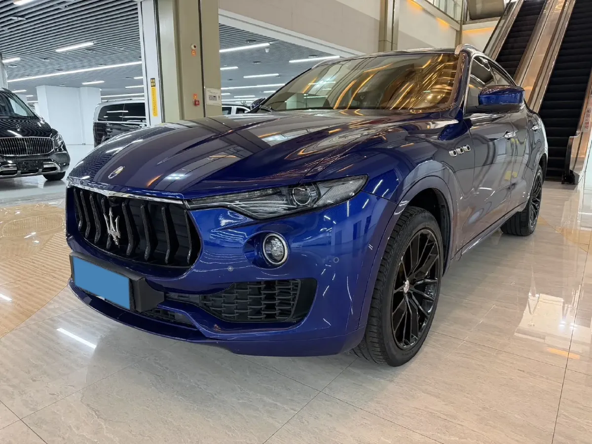2018 Maserati Levante 3.0T 350HP V6 8AT,autocango,china used car exporter,china ev exporter,chinese used car exporter,chinese used ev exporter