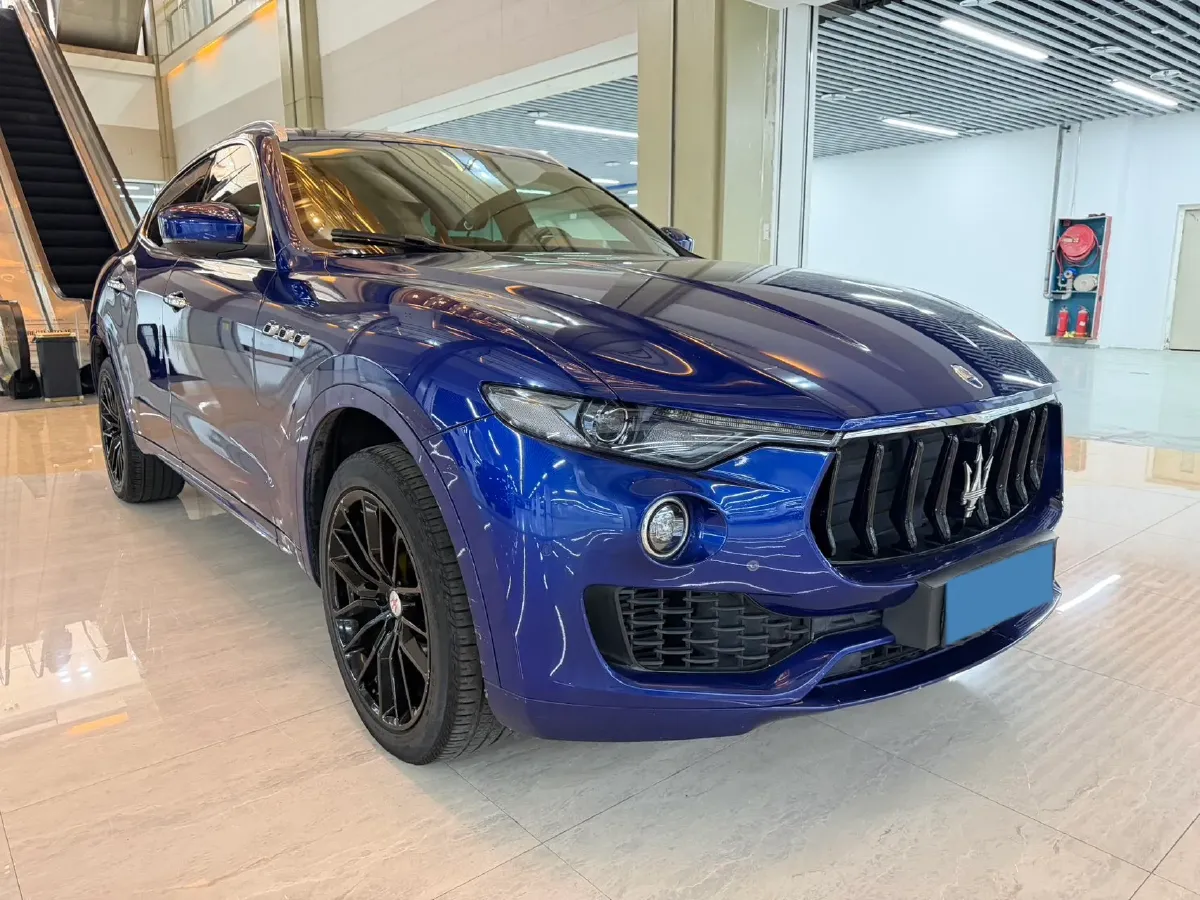 2018 Maserati Levante 3.0T 350HP V6 8AT,autocango,china used car exporter,china ev exporter,chinese used car exporter,chinese used ev exporter