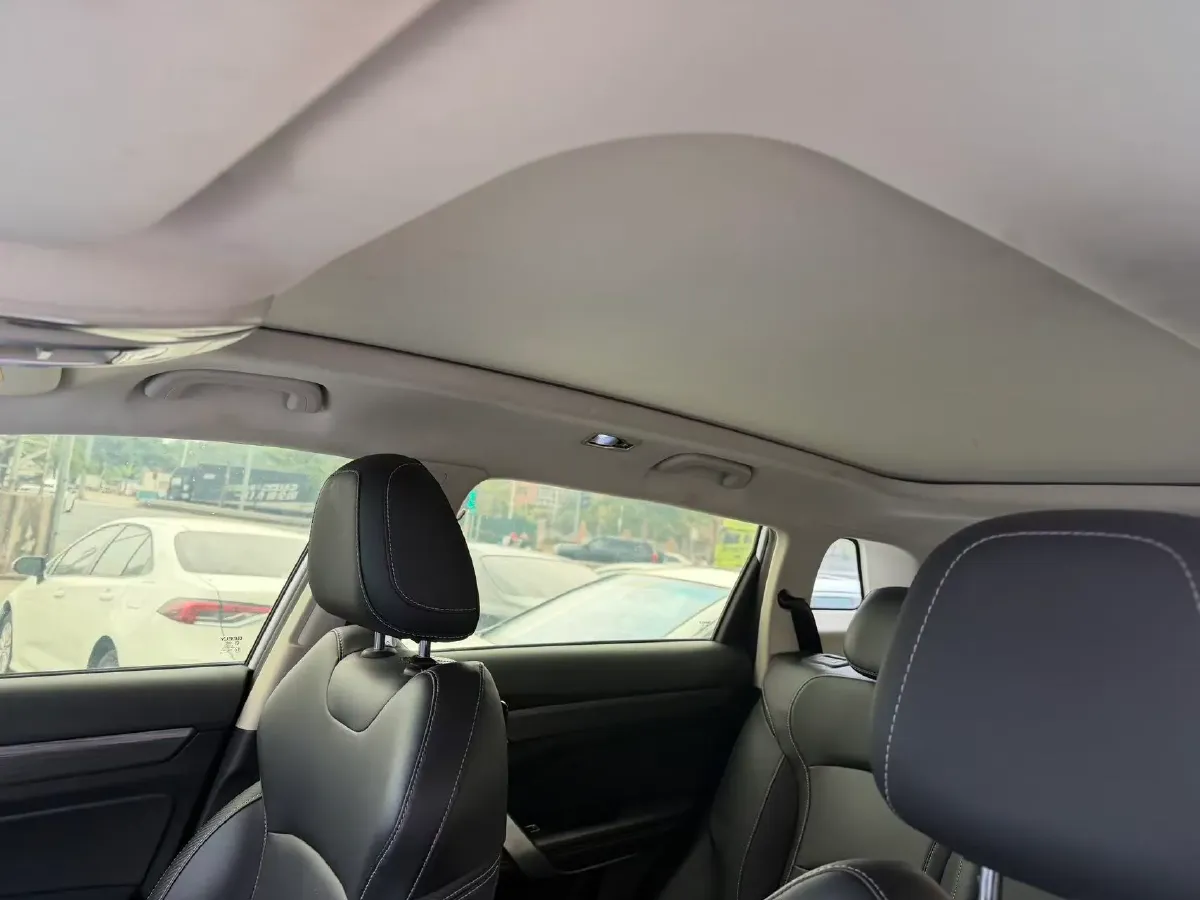 2020 Geely Azkarra 1.8T 184HP L4 7DCT,autocango,china used car exporter,china ev exporter,chinese used car exporter,chinese used ev exporter