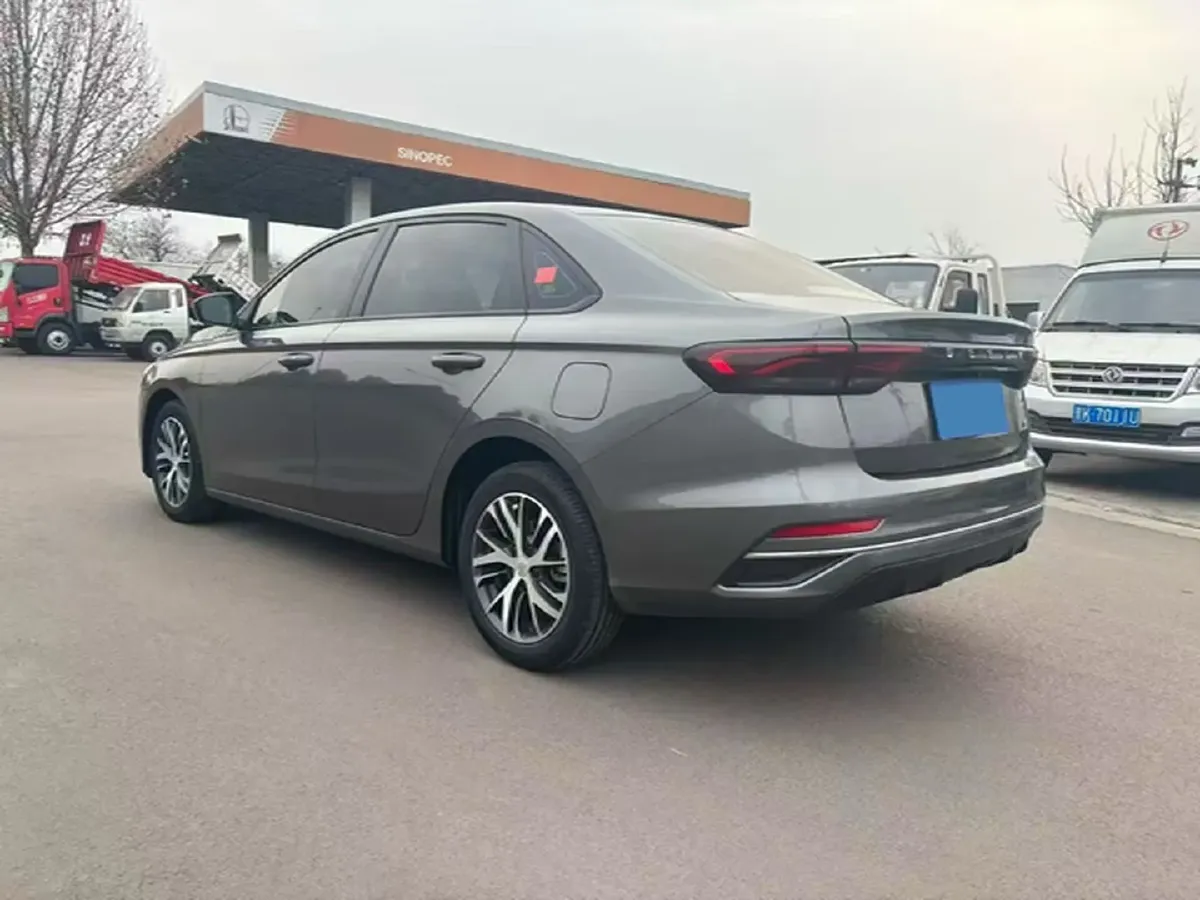 2022 Geely Emgrand 1.5L 114HP L4 CVT,autocango,china used car exporter,china ev exporter,chinese used car exporter,chinese used ev exporter