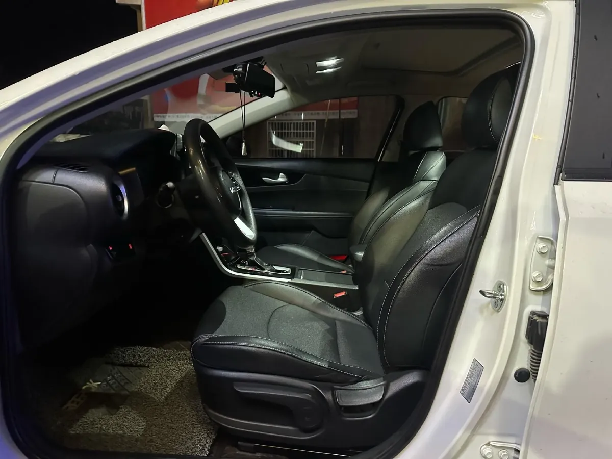 2021 Kia K3 1.5L 115HP L4 CVT,autocango,china used car exporter,china ev exporter,chinese used car exporter,chinese used ev exporter