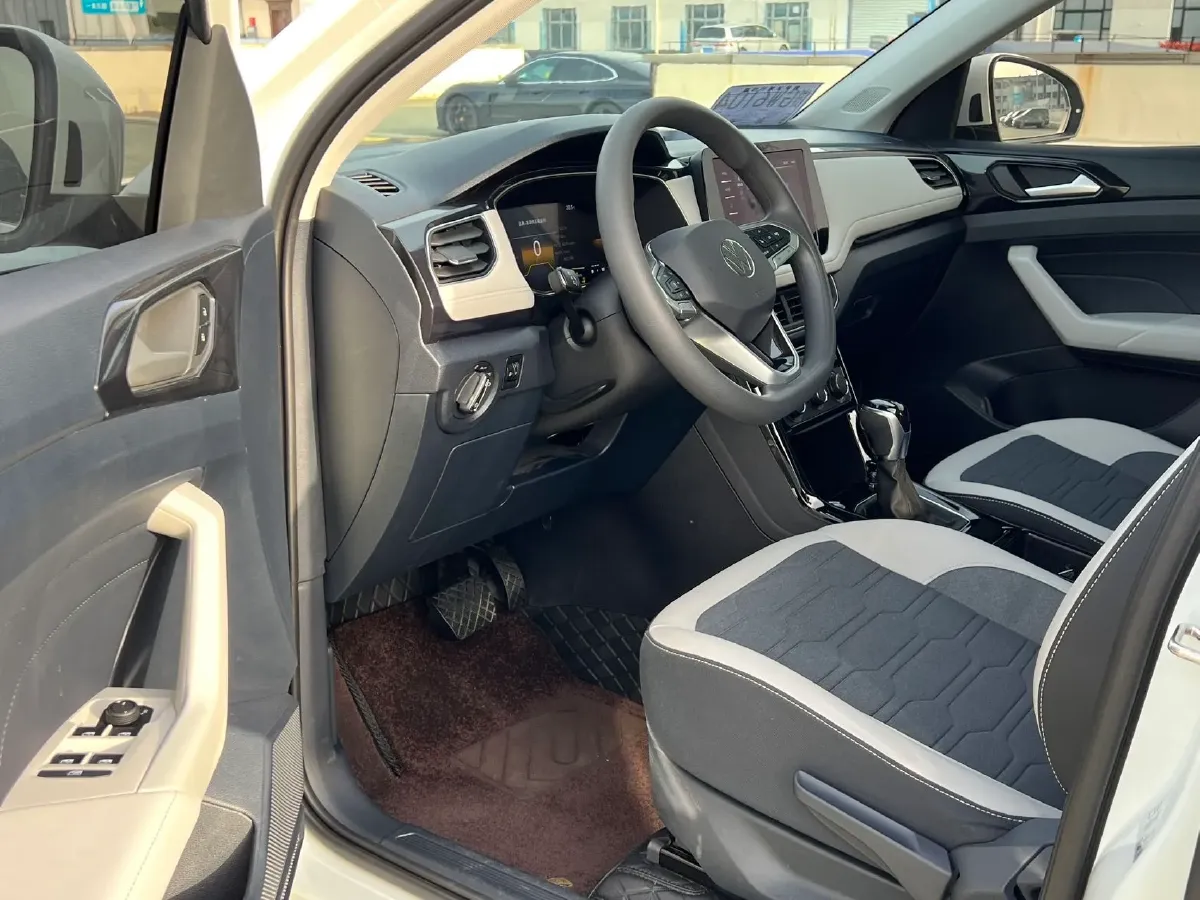 2025 Volkswagen Tharu 1.5L 110HP L4 6AT,autocango,china used car exporter,china ev exporter,chinese used car exporter,chinese used ev exporter