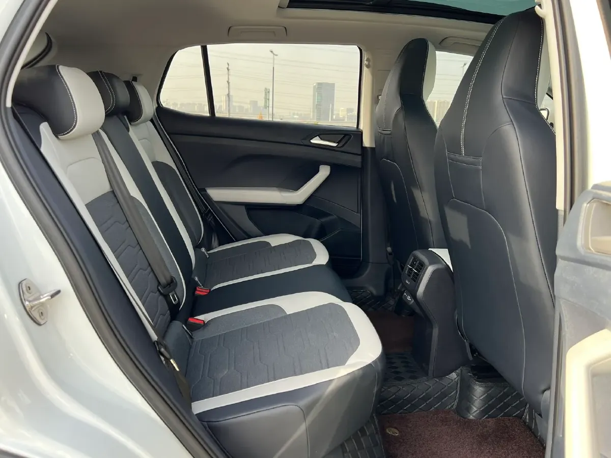 2025 Volkswagen Tharu 1.5L 110HP L4 6AT,autocango,china used car exporter,china ev exporter,chinese used car exporter,chinese used ev exporter