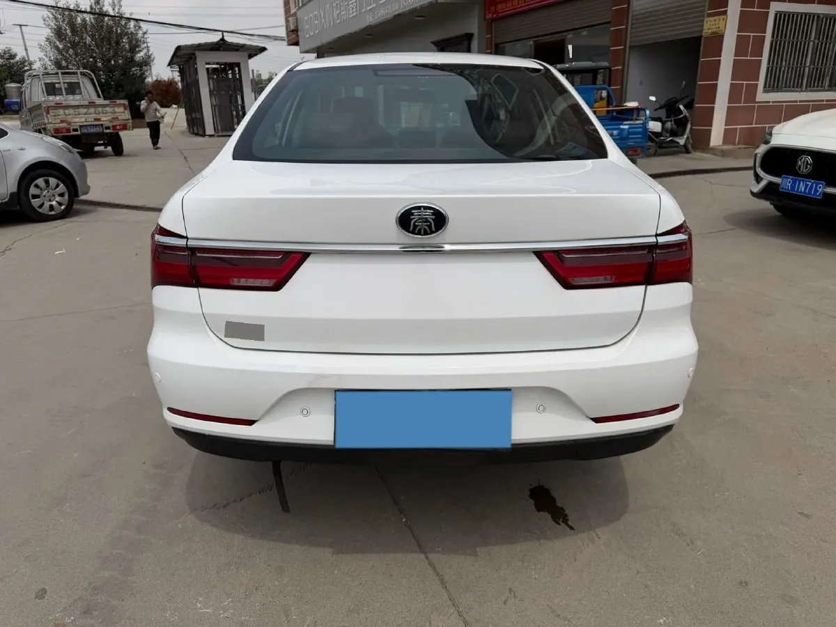 2019 BYD Qin 1.5L 109HP L4 5MT,autocango,china used car exporter,china ev exporter,chinese used car exporter,chinese used ev exporter