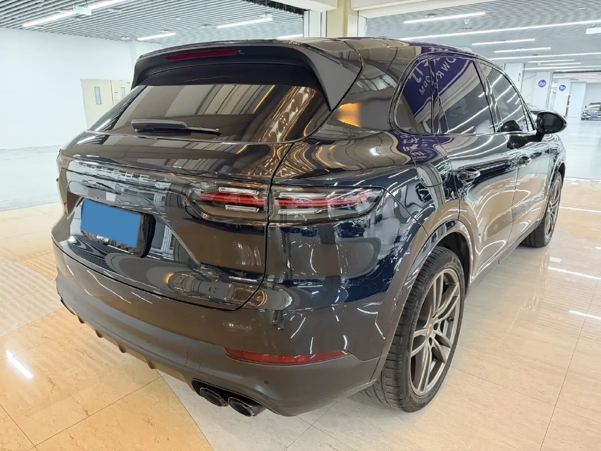 2023 Porsche Cayenne 3.0T 340HP V6 8AT,autocango,china used car exporter,china ev exporter,chinese used car exporter,chinese used ev exporter