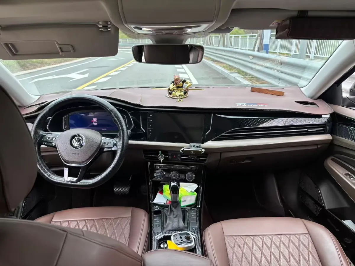 2019 Volvo V40 1.5T 152HP L4 6AT,autocango,china used car exporter,china ev exporter,chinese used car exporter,chinese used ev exporter